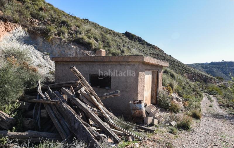 Foto c7d43fed-4080-4aeb-b804-5bdef895cb16. Finca rústica a Lanjarón