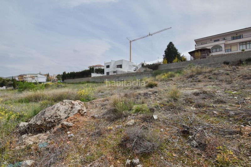 Foto 144e5e46-b1cc-4171-8f83-45070260f325. Terreno residencial en calle de trevenque 17 parcela edificable en el barrio en Monachil