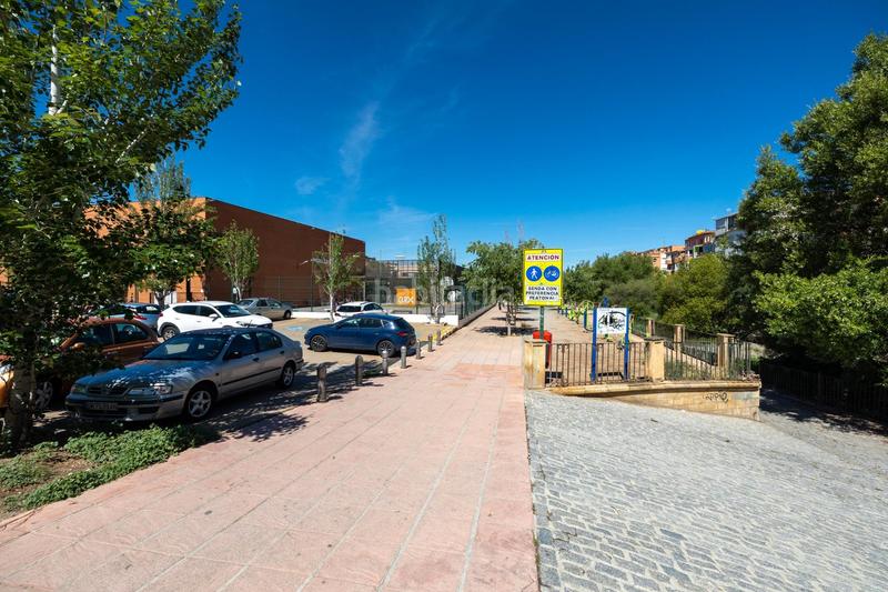 Foto 2ecc8a1c-a931-40a6-8bdf-758b079fd931. Rural plot in Cenes de la Vega