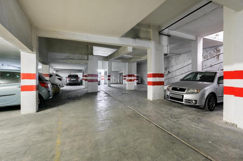 Foto 6a106fa7-2bab-48f8-9c16-f7f558f46b97. Parking voiture dans San Ildefonso Granada