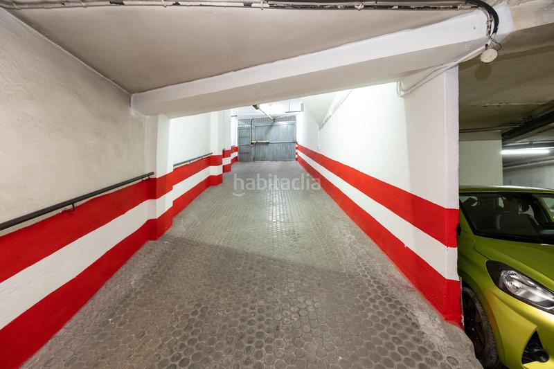 Foto 0c1e0202-f5d2-45e5-b1e5-b4d080e656fb. Aparcament cotxe a Fígares Granada