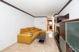 Casa aparellada a Huétor Tájar. Huétor tájar. venta nueva.