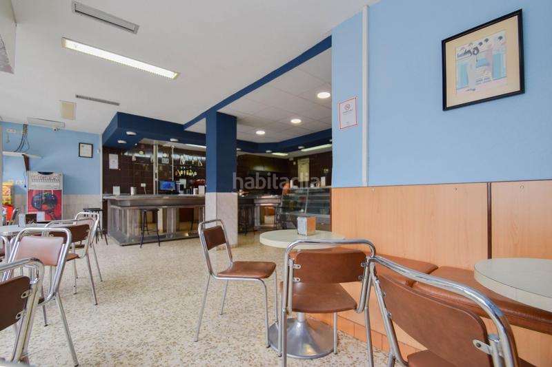 Foto 703b5e67-a312-47a8-ae32-ff574e2daceb. Locale commerciale in plaza de poeta garcilaso de la vega 6 in Granada