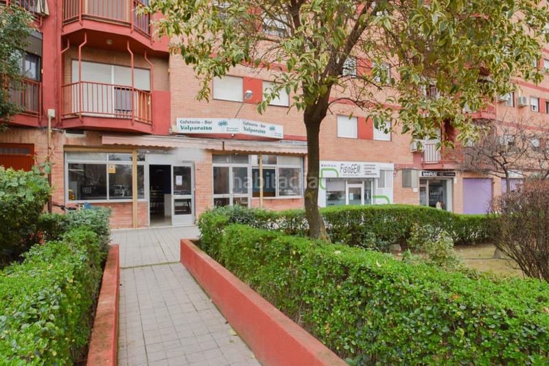 Foto 9d924096-537f-488c-bbbf-e2b6a363a66f. Locale commerciale in plaza de poeta garcilaso de la vega 6 in Granada