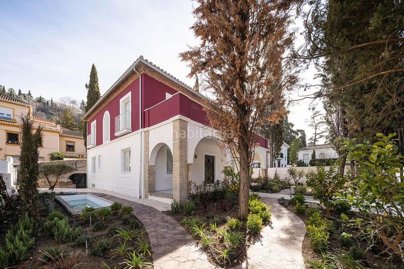 Foto d96d0514-099e-4453-a3c2-32344bcb40eb. Chalet villa de lujo en el corazón del realejo. de nueva construcción !! en Granada