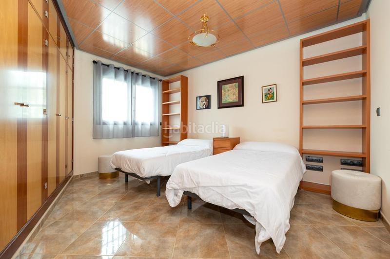 Foto 1bd90460-a1d1-4925-9168-b5fd5181f7c2. Chalet vive el lujo y la seguridad en cortijo del aire, granada! en Albolote