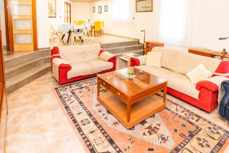 Foto 5a21d73d-21b4-47ba-a82e-e2e1e852e7c6. Chalet vive el lujo y la seguridad en cortijo del aire, granada! en Albolote
