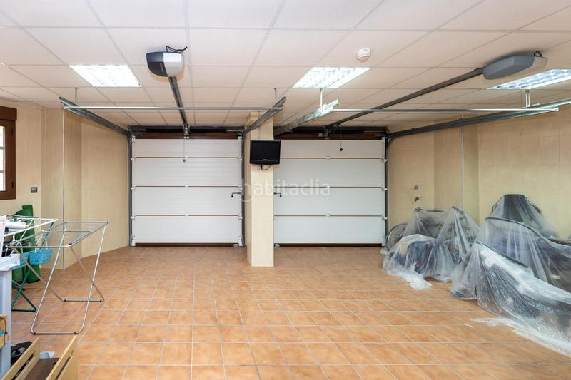 Foto f19cb9a8-38de-4bcc-9469-392b512f6367. Chalet vive el lujo y la seguridad en cortijo del aire, granada! en Albolote