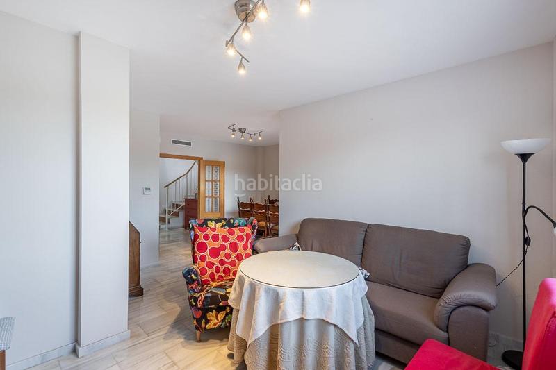 Foto f2c06ac3-6477-413e-ae8c-5df261229ccc. Casa precioso chalet en Atarfe
