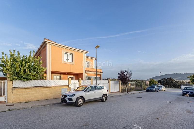 Foto ffa42ffe-c5a1-4db2-a616-1fa84cb802d2. Casa precioso chalet en Atarfe