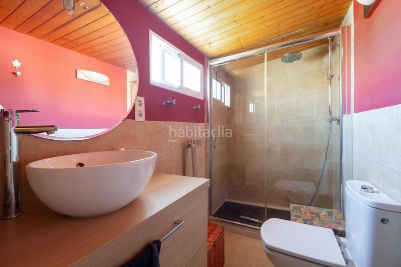Foto e180a3bd-f1db-4ce2-94c0-dd68bb19a6e5. Ático espectacular ático en la zubia, con amplia terraza y vistas panorámicas 360 en Zubia (La)