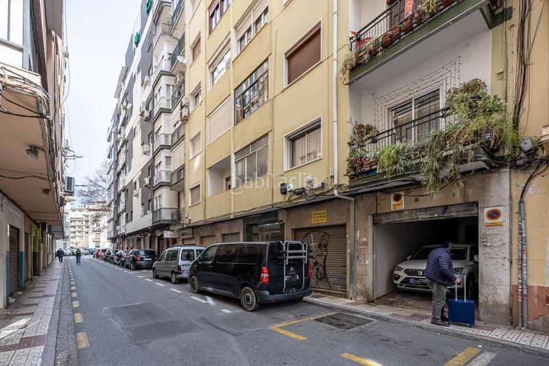 Foto 48fe6e95-fee6-44d7-81a3-4fd6421eb9d5. Piso atención! piso totalmente reformado con grandes calidades en pleno centro en Granada