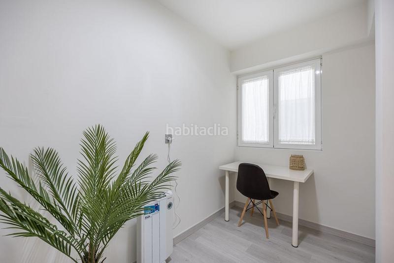 Foto df1cb843-c1b1-4491-987a-06b798568ce4. Piso atención! piso totalmente reformado con grandes calidades en pleno centro en Granada