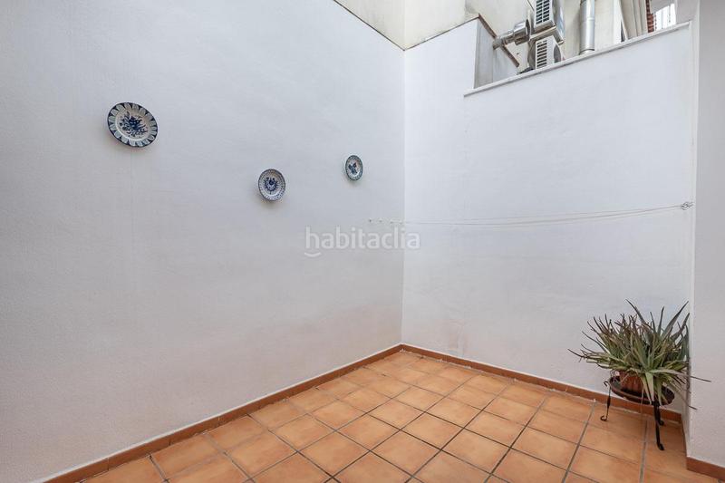 Foto a3fd92e6-96b1-406f-bde6-1a081573a492. Casa pareada en calle alhamar 11 adosada en el centro en Peligros