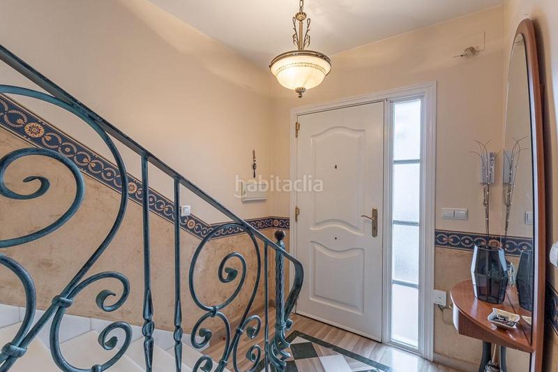 Foto cb24953a-947d-4a46-ba07-51fd0d30da4d. Casa pareada en calle alhamar 11 adosada en el centro en Peligros