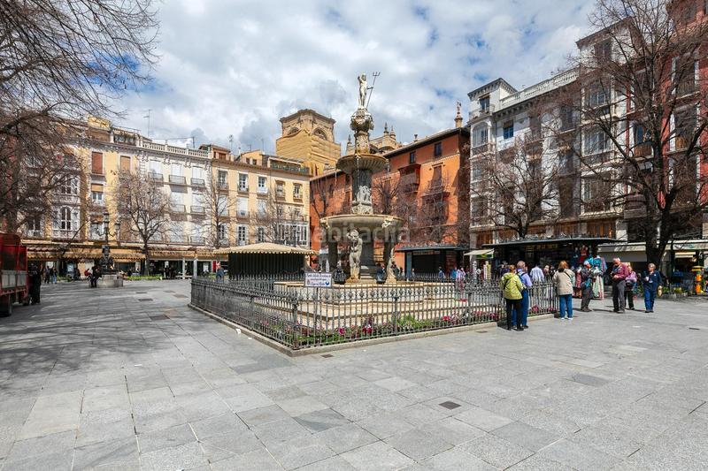 Foto aca94965-3cbb-433c-8201-8d05496dfec9. Ático atico junto a plaza bibrambla en Centro - Sagrario Granada