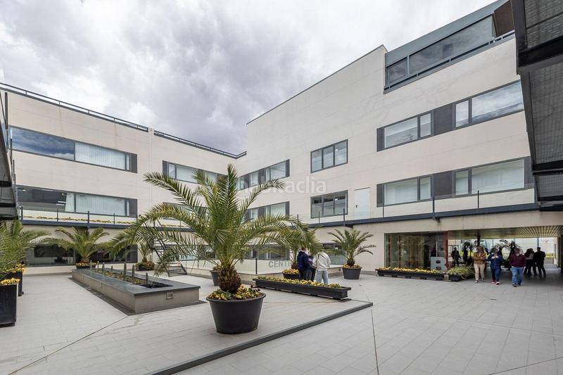 Foto 5aca25df-7697-4e02-80d7-d9fbcf0ab88a. Oficina a madroño a Atarfe