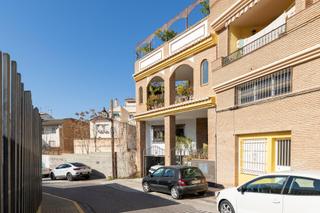 Casa  Calle venezuela. Venta de casa espectacular en peligros granada