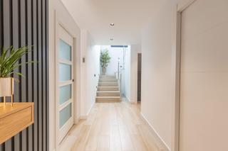 Casa adossada a Calle de francisco ayala 6. Vivienda moderna en venta en el padul
