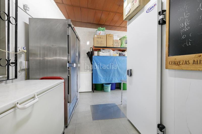 Foto bc98749e-f19f-4921-9e99-1c91c179dcbf. Local comercial a Atarfe