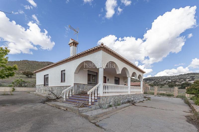 Foto ed916121-85b4-488b-837d-0fb6e440ff49. Finca rústica a Guadix
