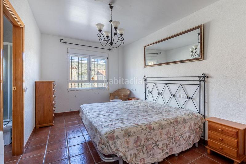 Foto ffa89360-414d-41a6-9e27-9fb40ee167e0. Finca rústica a Guadix