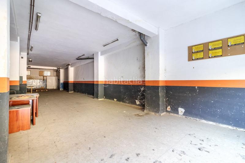 Foto c6d5c799-4110-4805-ba48-50a65f8893b6. Locale commerciale in Cervantes Granada