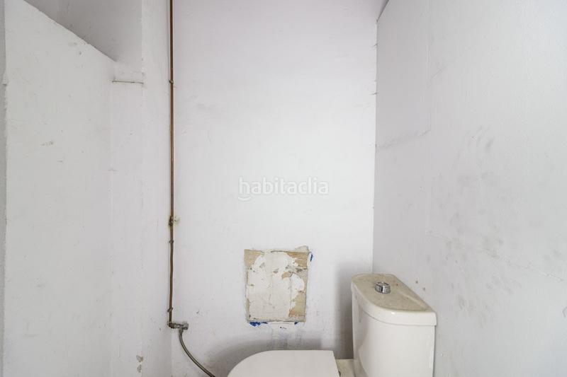 Foto d9bab6a4-ac2e-417b-a18f-80e485f94cdf. Locale commerciale in Cervantes Granada