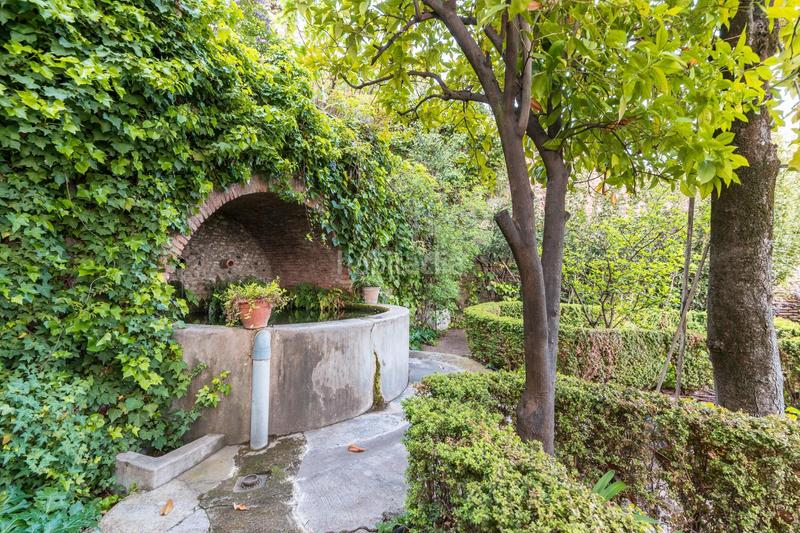 Foto 83e80215-0e73-4d17-9e56-4043352b0dab. Maison avec parking piscine dans San Matías - Realejo Granada