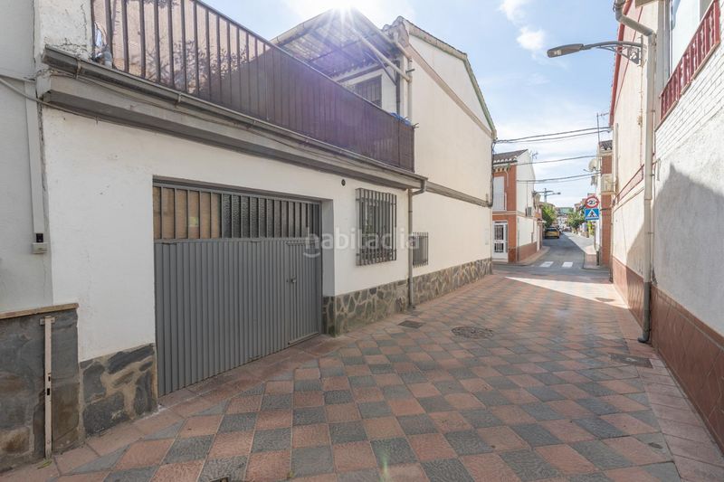Foto f3a71253-887e-418a-8b52-6527b4b609f3. Casa pareada en calle de goya 6 bonita casa haciendo esquina en calle goya en Armilla