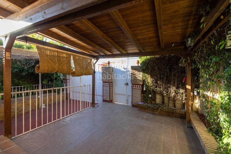 Foto 7f8fef42-4829-4416-bb87-026bf72b38c2. Reihenhaus mit heizung parking in Pulianas