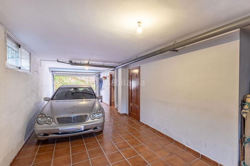 Foto 12508f50-8991-49ea-ac58-c82006f8cc4d. Casa amb aparcament piscina a Peligros