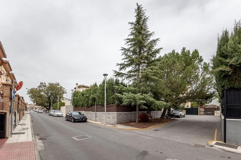 Foto 4dcbaccf-cb64-4d5c-8f11-fa6d2590382a. Casa amb aparcament piscina a Peligros