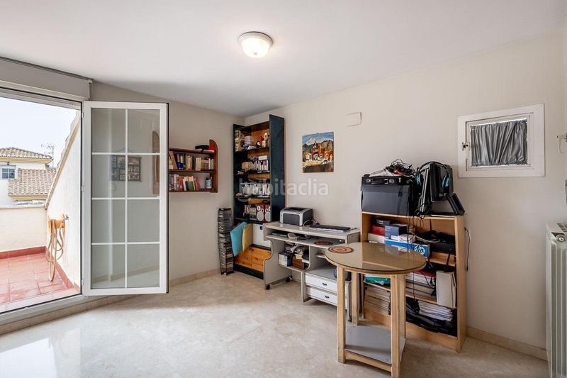 Foto d30ffb25-6561-4b61-b49c-5a2bedc3119f. Casa amb aparcament piscina a Peligros