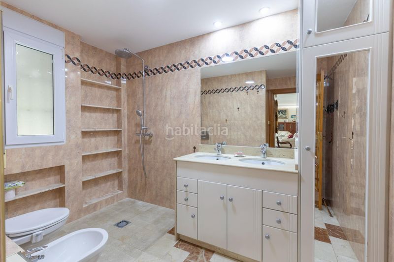 Foto 27fc72dc-de4b-4028-8f95-6db17e12ce46. Casa amb aparcament piscina a San Francisco - El Chorrillo Gabias (Las)