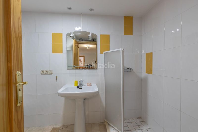 Foto 7a84a80a-c0b6-4274-a61e-0e5e4a3aa981. Casa amb aparcament piscina a San Francisco - El Chorrillo Gabias (Las)