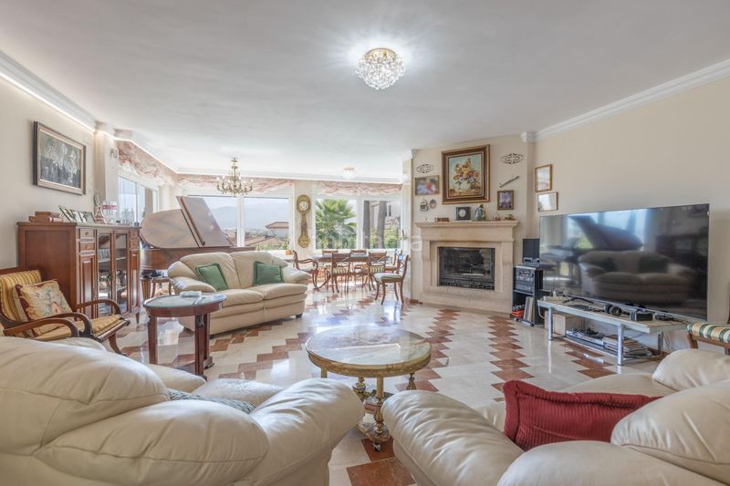 Foto 8f4610bf-6ae8-4eb4-8e42-bfb2b1ae9529. Casa amb aparcament piscina a San Francisco - El Chorrillo Gabias (Las)