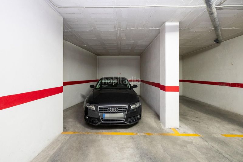 Foto 37afc9b8-9b48-47af-b142-d551b2a056e9. Aparcament cotxe a Peligros