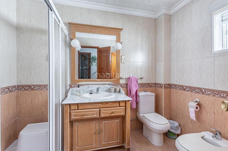 Foto 1e0fef69-c392-4c1a-a78a-af6adb7eadd1. Local comercial a Atarfe