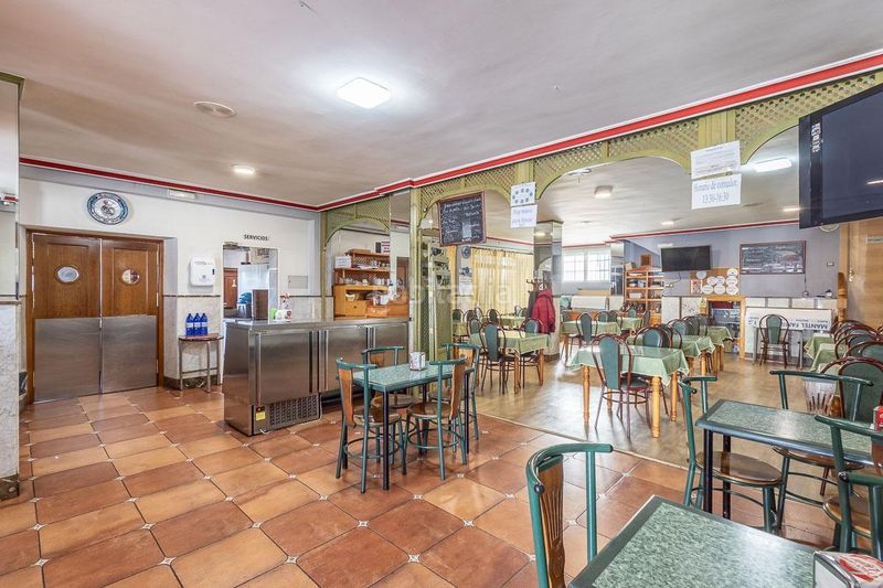 Foto d66ae77f-8a75-49c0-91dc-a3562ed3184f. Local comercial a Atarfe