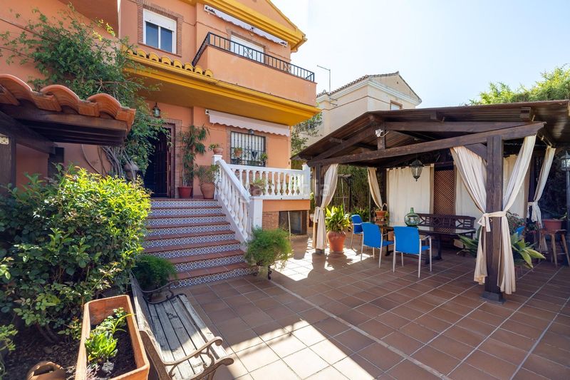 Foto ad0bca37-d677-43f0-b2f3-6d03b780da8d. Casa amb calefacció aparcament piscina a Cúllar Vega