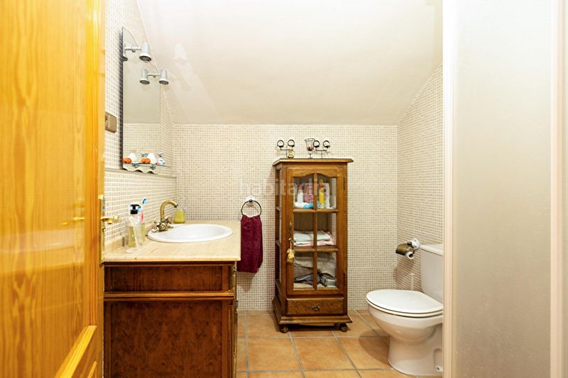 Foto ec646643-87a8-4041-9e0f-d43219df490f. Casa amb calefacció aparcament piscina a Cúllar Vega