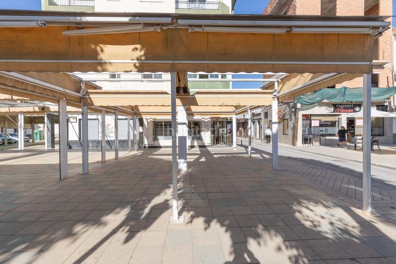 Foto ea9f6143-1d8e-463e-b5e0-d6f9da7e2abb. Local comercial a paseo paseo prado 7 a Fuente Vaqueros