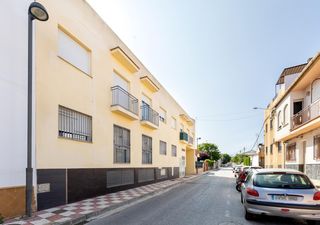 Flat  Camino camino caleras. Acogedor piso en planta baja con garaje y trastero en cúllar veg