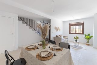 Casa adosada  Calle calle doctor palomo crespo 55. Espectacular casa adosasa de obra nueva