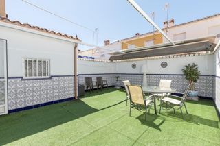 Reihenhaus  Calle dolores ibarruri. Adosada peligros centro de salud