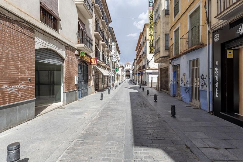 Foto 0042a1e2-7bfe-4732-981a-ed1e1b9ea584. Local comercial a calle real 7 a Santa Fe