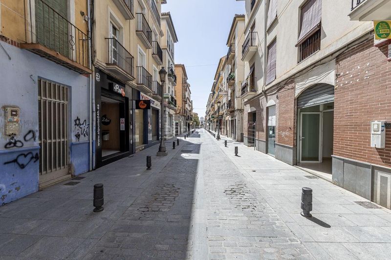 Foto ba89a57f-0ed0-4db5-a0d8-3155a0ad2e66. Local comercial a calle real 7 a Santa Fe