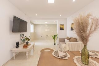 Maison jumelée  Calle cuba 3. Casa totalmente reformada y en planta baja en santa fe!