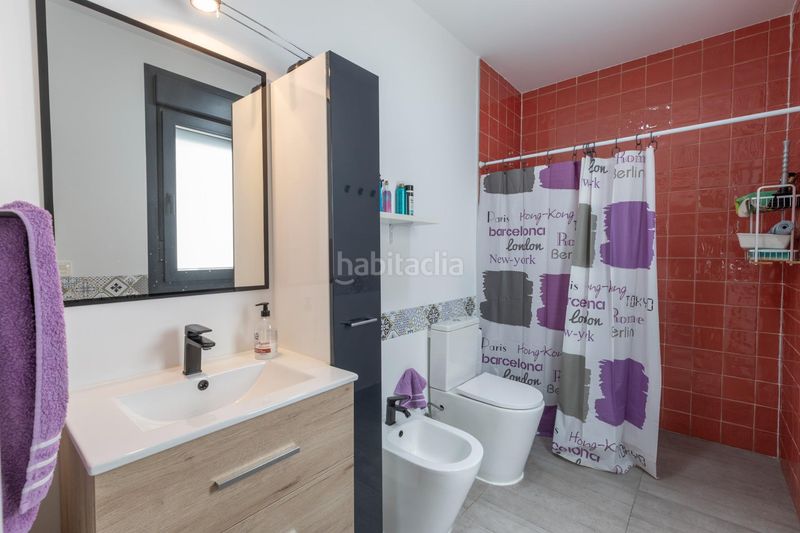 Foto f78e3913-ed39-467e-b453-31a5095d510a. Casa amb calefacció aparcament a La Zubia Ciudad Zubia (La)